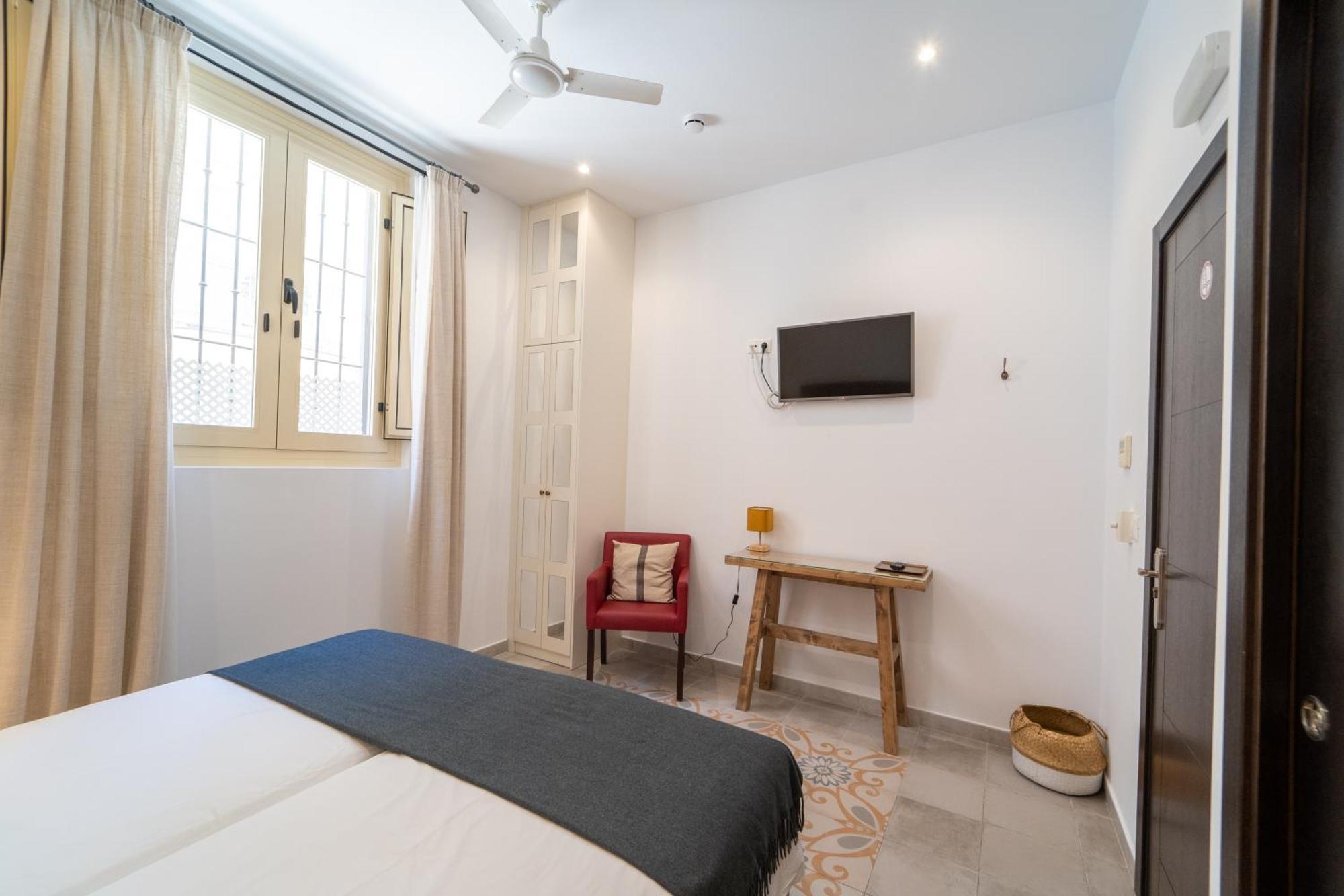La Siesta De Picasso Hotel Малага Екстериор снимка