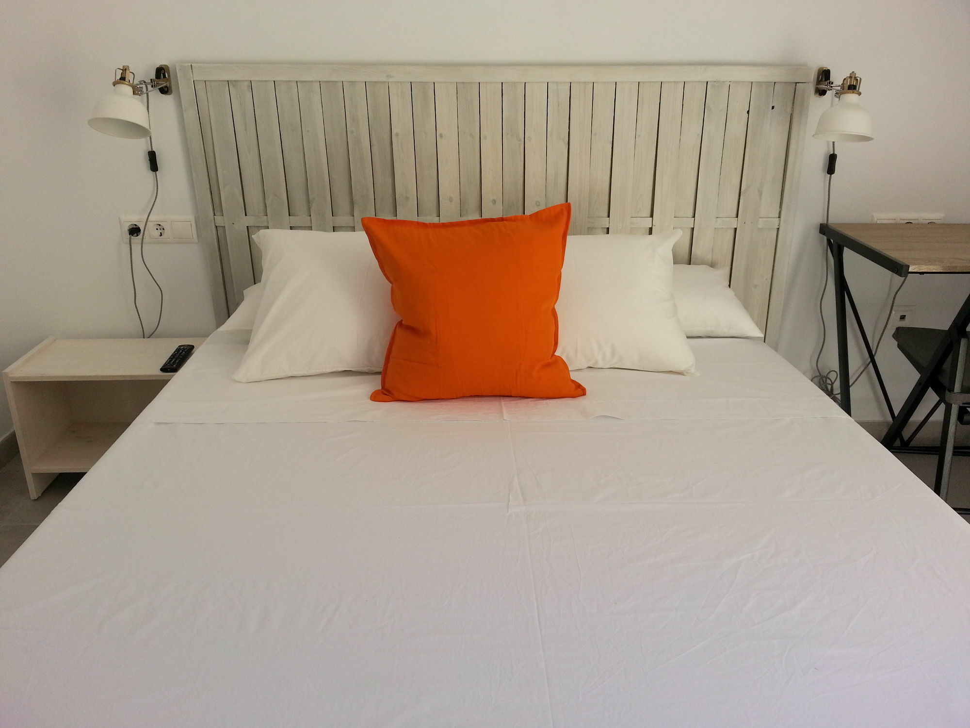 La Siesta De Picasso Hotel Малага Екстериор снимка